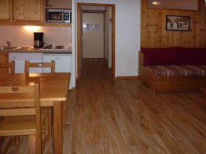 Studio 4 pers avec piscine et sauna, idéalement situé - FR-1-322-125